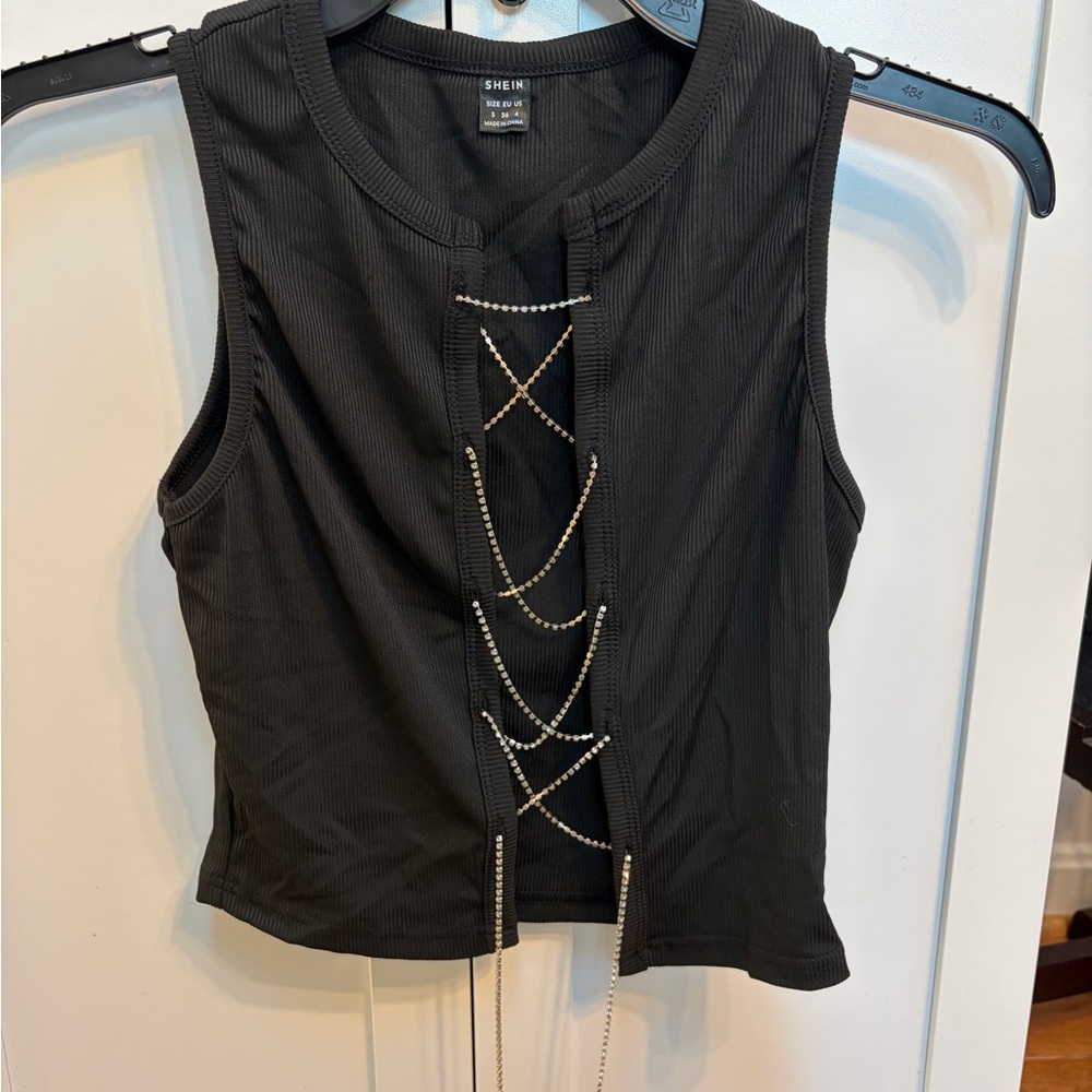 SHEIN Black Lace-Up Crop Top